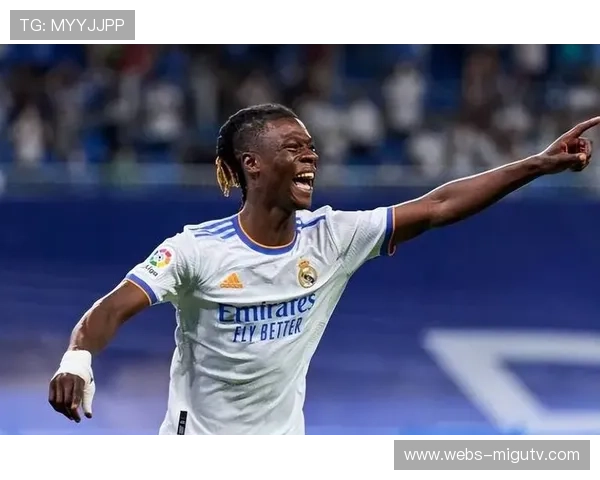 圣马梅斯球场球迷助威声势浩大，皇马客场顶住压力